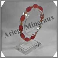 CORNALINE - Bracelet Compos Olives 8x12 mm et Perles de 4 mm - 19 cm - M002