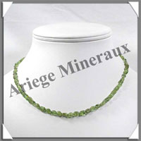PERIDOT (Olivine) - Collier Compos - Olives 6x4 mm - 43 cm - M003